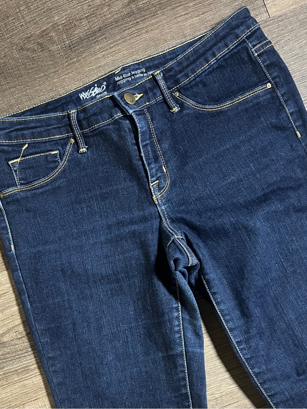 Women’s Size 10/30L Mossimo Mid-Rise Dark Denim Jegging - Picture 5 of 8